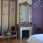 La Maison, D'hotes De Charme Et Atelier D'artiste, Saint Emilion Bed & Breakfast