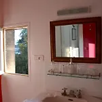 La Maison, D'hôtes De Charme Et Atelier D'artiste, Saint Emilion Alojamento de Acomodação e Pequeno-almoço Libourne