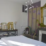 La Maison, D'hotes De Charme Et Atelier D'artiste, Saint Emilion Bed & Breakfast
