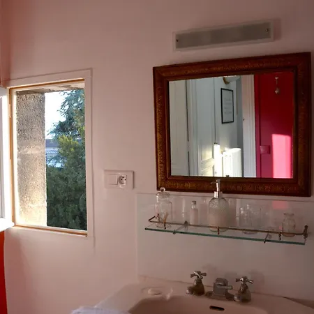 La Maison, D'hotes De Charme Et Atelier D'artiste, Saint Emilion Bed & Breakfast Libourne