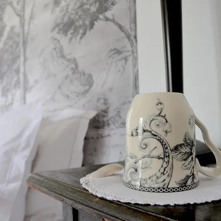 La Maison, D'hotes De Charme Et Atelier D'artiste, Saint Emilion فندق مبيت وإفطار 3*