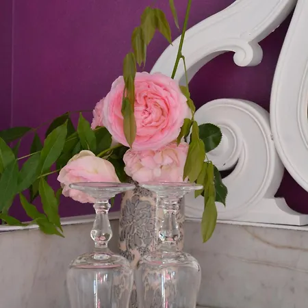 La Maison Bed & Breakfast 3*