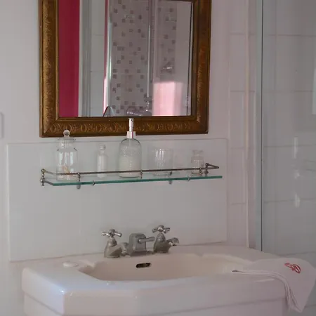 La Maison, D'hotes De Charme Et Atelier D'artiste, Saint Emilion Bed & Breakfast Libourne