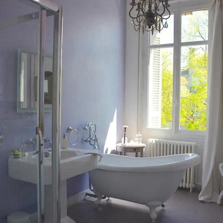 La Maison, D'hotes De Charme Et Atelier D'artiste, Saint Emilion فندق مبيت وإفطار