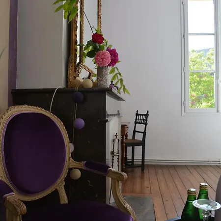 לינה וארוחת בוקר La Maison, D'hotes De Charme Et Atelier D'artiste, Saint Emilion ליבורן