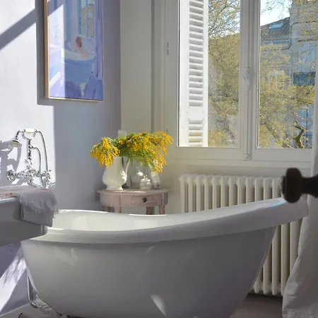 La Maison, D'hôtes De Charme Et Atelier D'artiste, Saint Emilion Couette-café