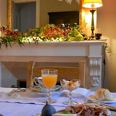 La Maison, D'hotes De Charme Et Atelier D'artiste, Saint Emilion 3*