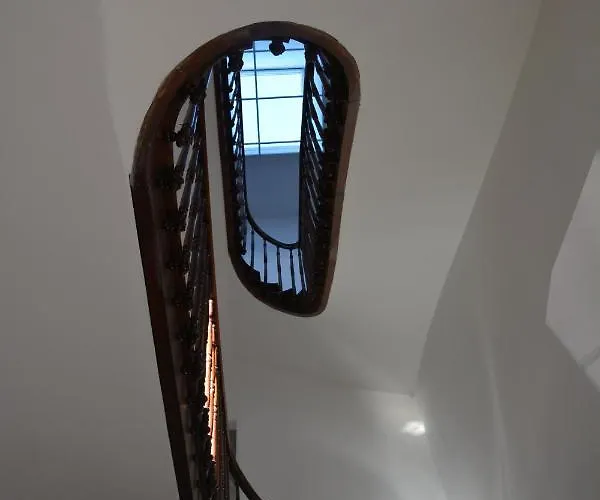 La Maison Bed & Breakfast 3*